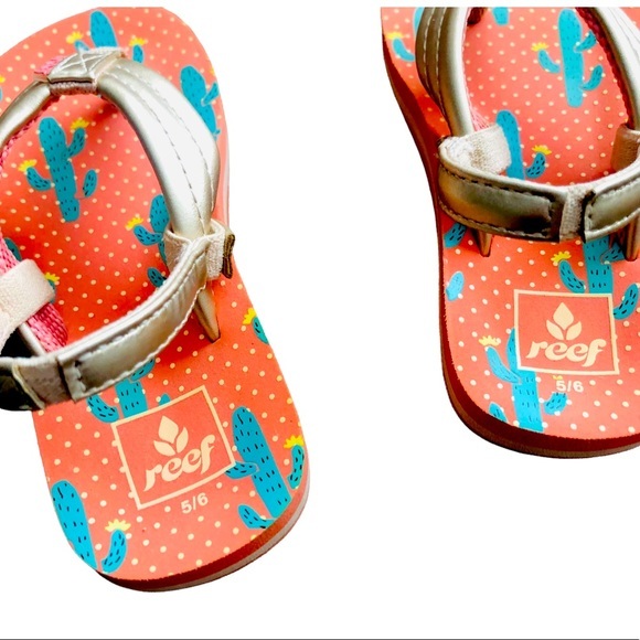 Reef Sandals - Picture 5 of 5